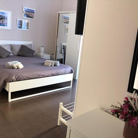 Le Suites Maor Gaeta Camera foto