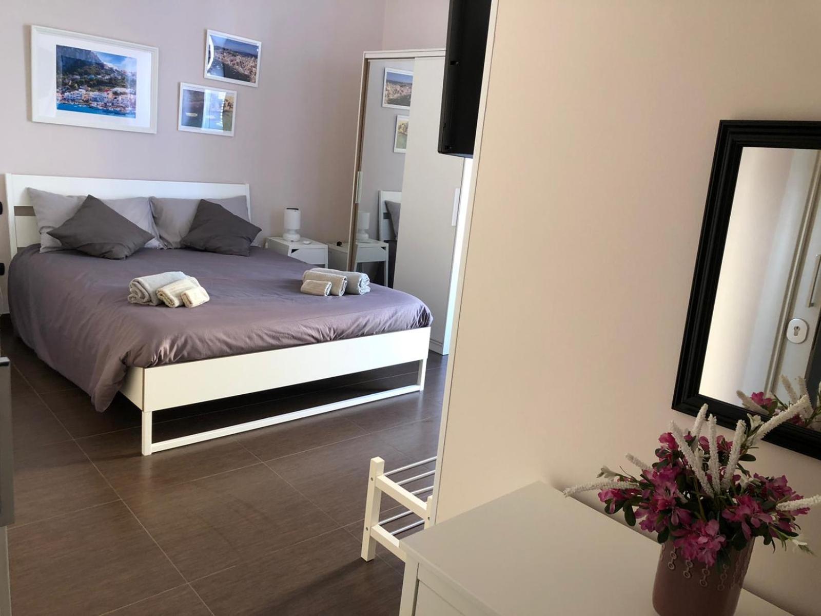 Le Suites Maor Gaeta Camera foto